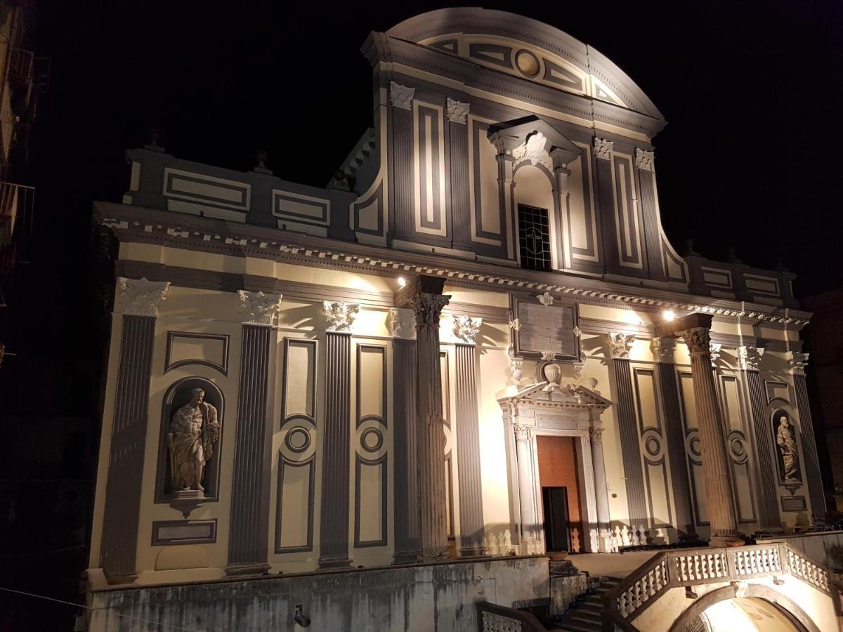 San Gaetano Bed Hotel Наполи Екстериор снимка