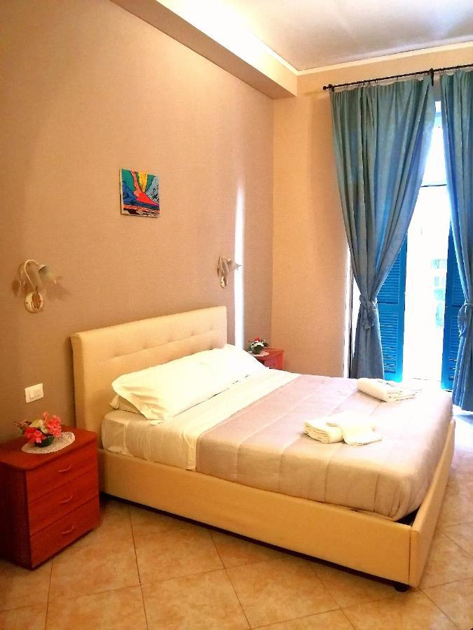 San Gaetano Bed Hotel Наполи Екстериор снимка
