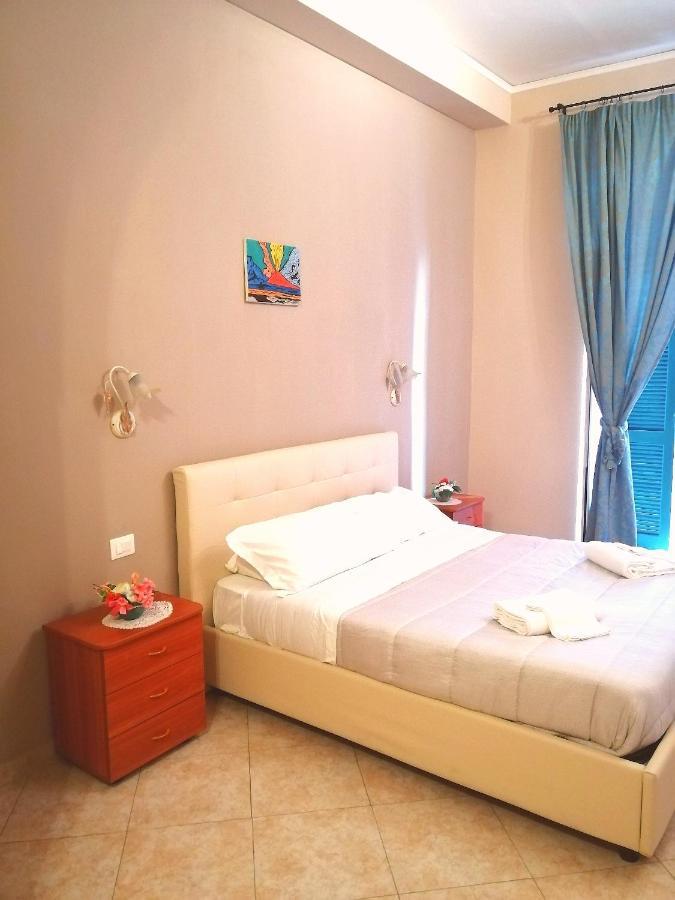 San Gaetano Bed Hotel Наполи Екстериор снимка