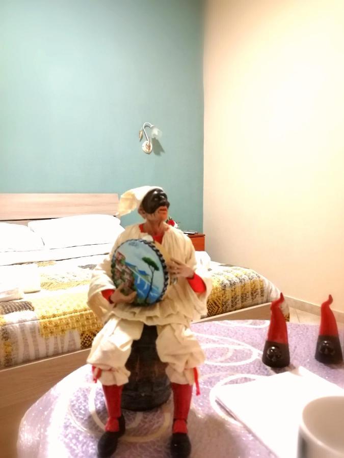San Gaetano Bed Hotel Наполи Екстериор снимка